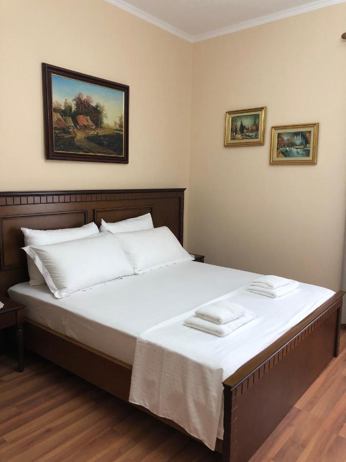 Villa Garden Berat Exteriér fotografie